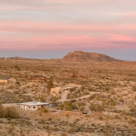 Kinetic House-Joshua Trees Sculptures Cowboy Pool Villa Yucca Valley Exterior foto
