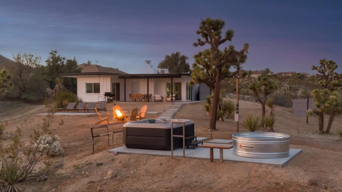 Kinetic House-Joshua Trees Sculptures Cowboy Pool Villa Yucca Valley Exterior foto