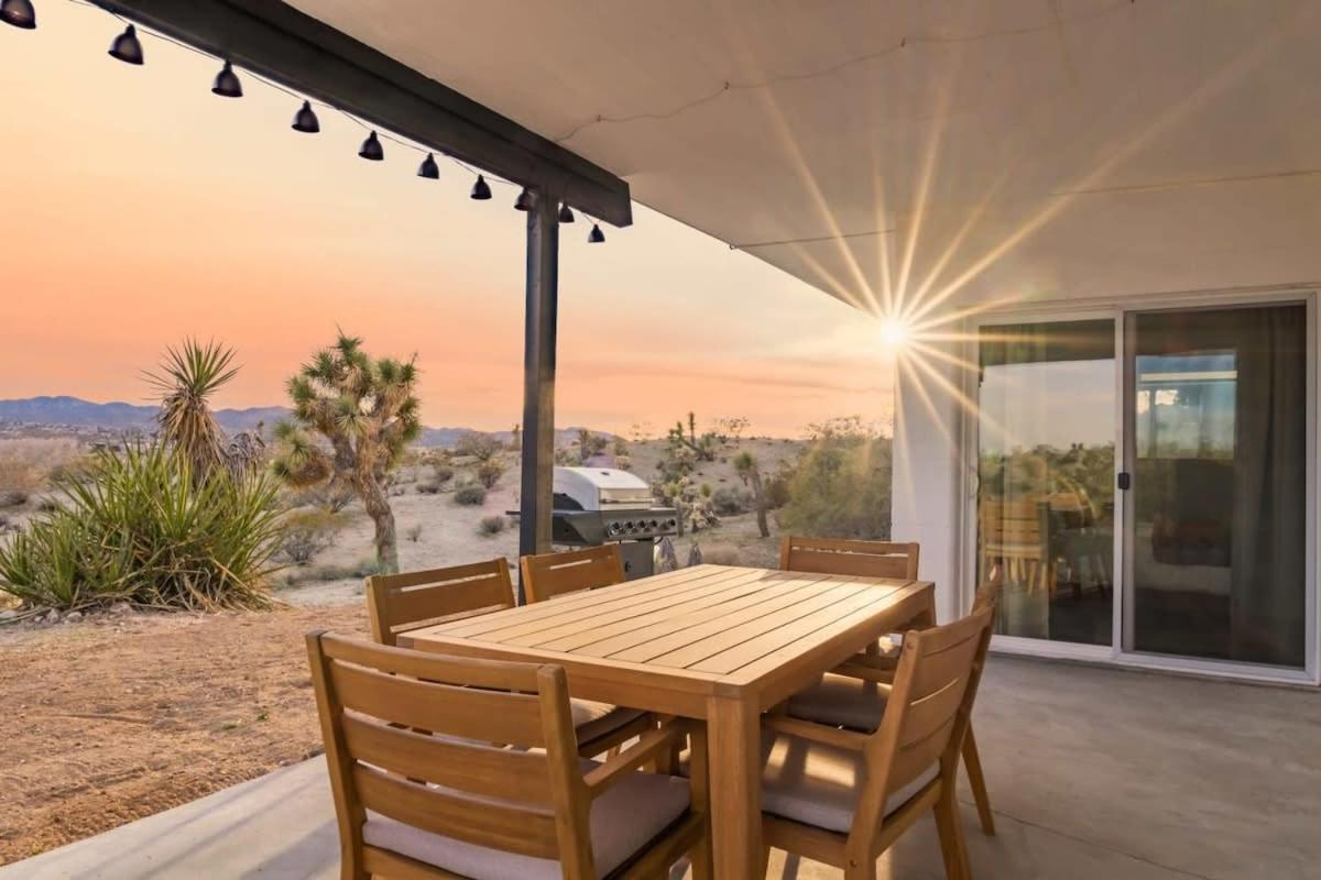 Kinetic House-Joshua Trees Sculptures Cowboy Pool Villa Yucca Valley Exterior foto